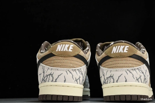 PRM QS  Dunk  CT5053-010 Nike SB Low 0812